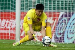 世界杯买球app -北京国安替补門(mén)将张健(jiàn)智频繁失误！有传闻要召回归化門(mén)将